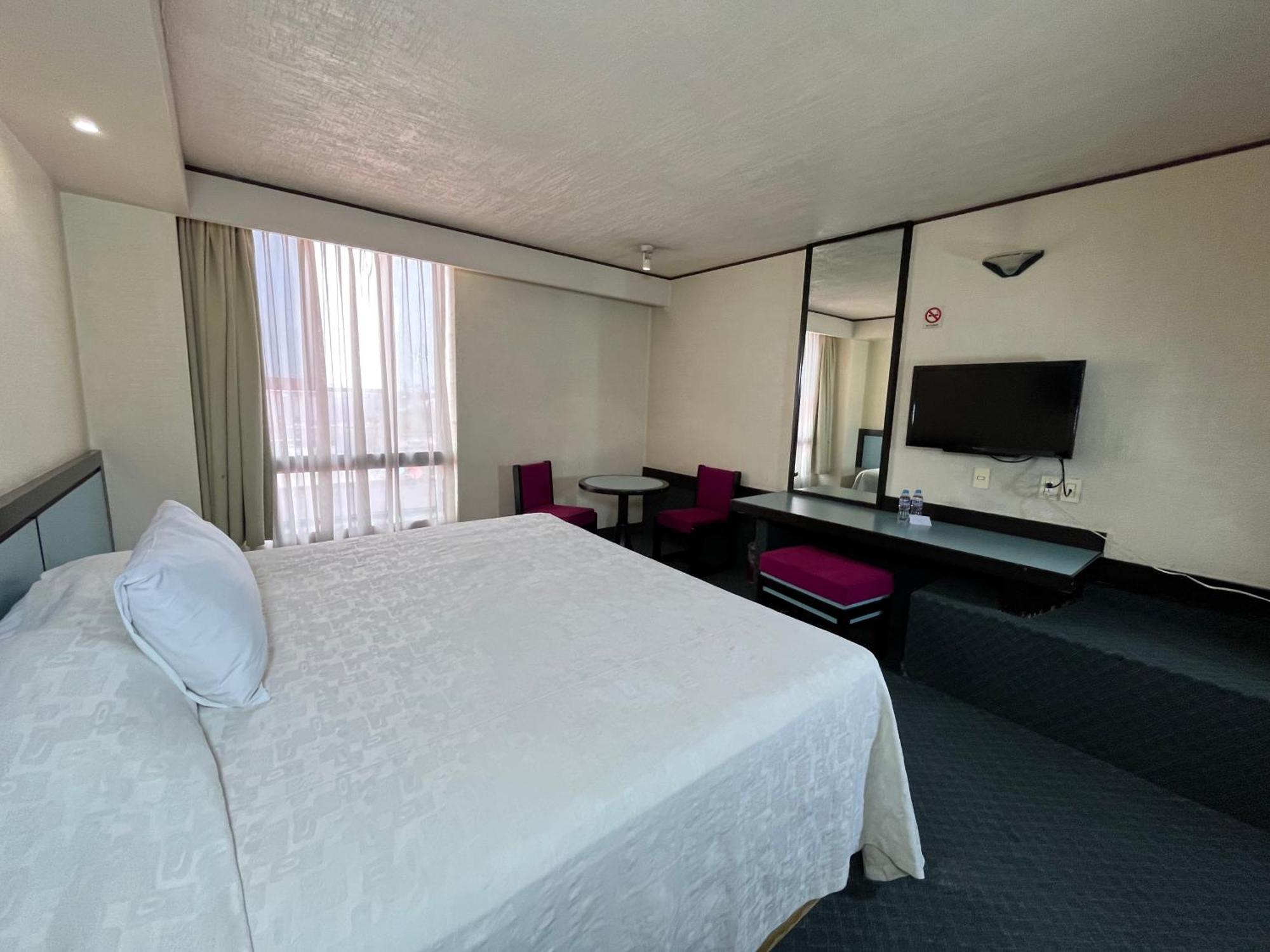 Hotel Lepanto Reforma Мехико Экстерьер фото