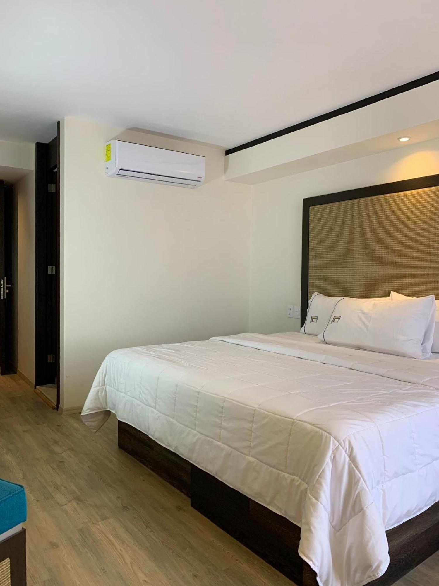 Hotel Lepanto Reforma Мехико Экстерьер фото