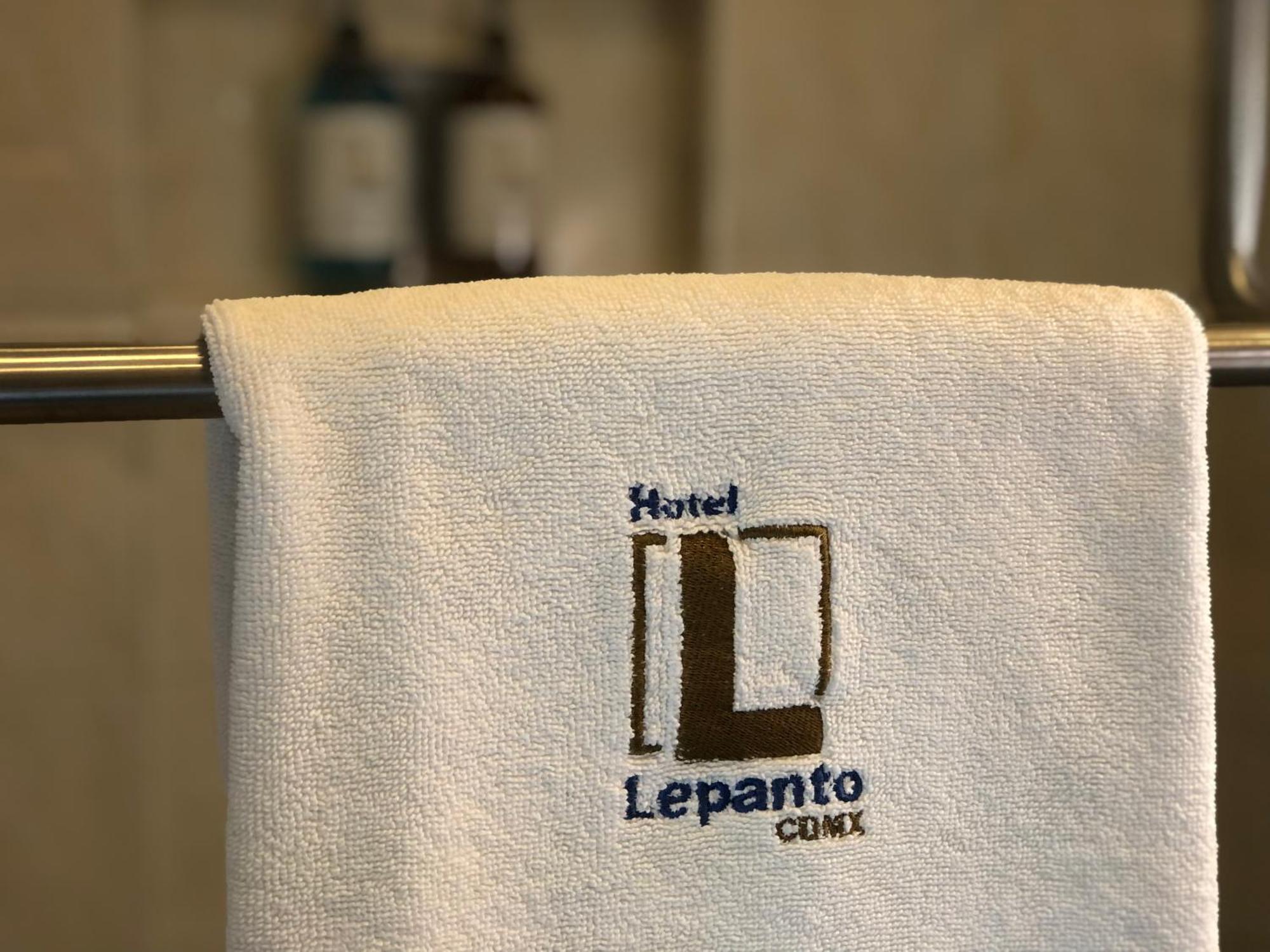 Hotel Lepanto Reforma Мехико Экстерьер фото